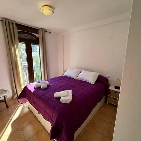 Global Las Terrazas Apartment Velez de Benaudalla