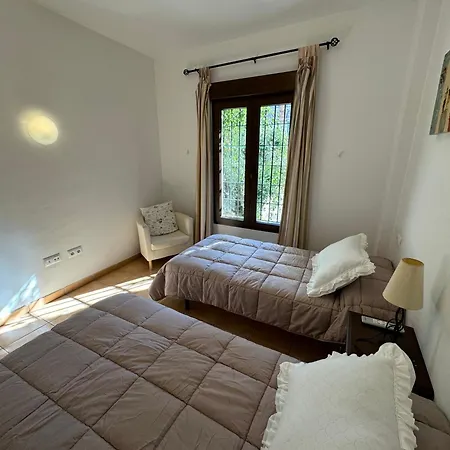 Global Las Terrazas Apartment *